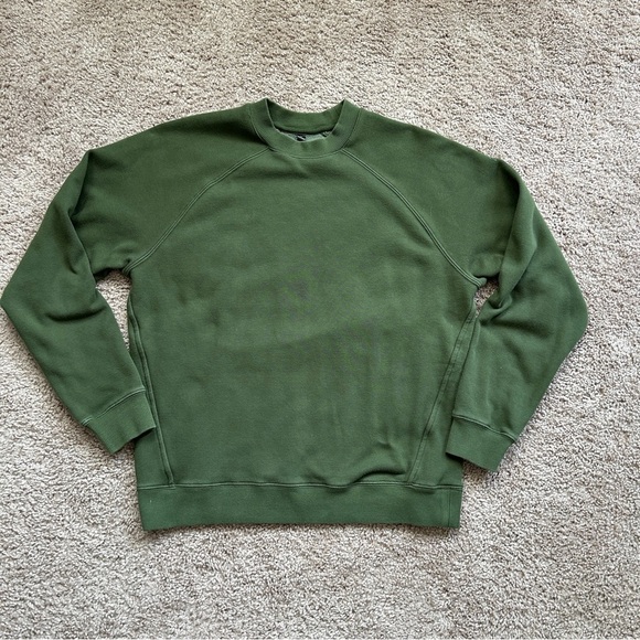 Fabletics Go-To Crewneck Olive Green Fleece Pullover Sweatshirt Size Small - Picture 4 of 10